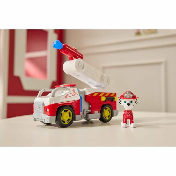 Spin Master Figurine Marcus - Véhicule Fire Rescue avec 2 projectiles et figurine de chiot