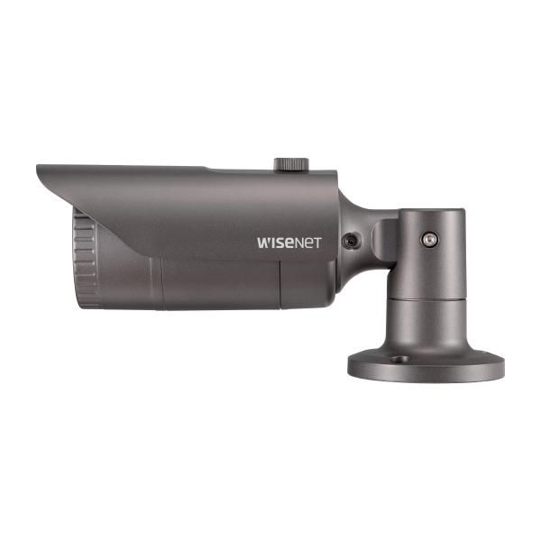 Hanwha Caméra IP Dome Extérieure 2MP CMOS 1/2.8" - 0.03Lux en couleur, Vision Nocturne 20m, Objectif 2.8mm Fixe, Support H.265/H.264, PoE, IP66