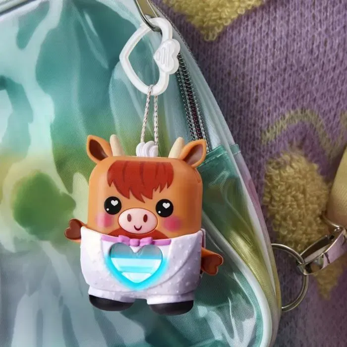 Hasbro Nano-mals Cowbert, compagnon électronique interactif vache des Highlands, plus de 70 réactions, jouet de poche pour enfants dès 5 ans