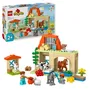 LEGO 10416 DUPLO Ma Ville - Prendre Soin des Animaux de la Ferme, Jouet Éducatif pour Enfants dès 2 ans avec Ferme, 2 Personnages et 8 Animaux