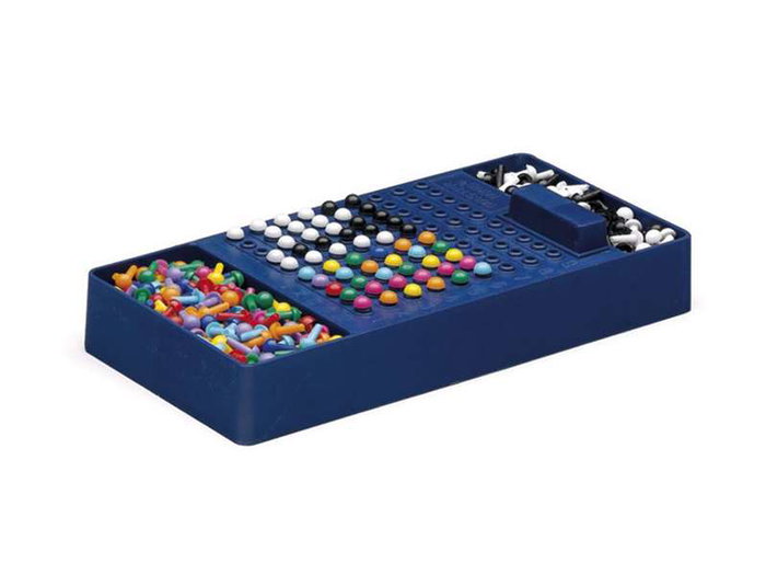 Cayro - Master Mind Colors - Jeu de société stimulant et portable, pour 2 joueurs à partir de 7 ans - Dimensions : 8 x 15 x 7.8 cm Cayro - Master Mind Colors - Jeu de société stimulant et portable, pour 2 joueurs à partir de 7 ans - Dimensions : 8 x 15 x 7.8 cm