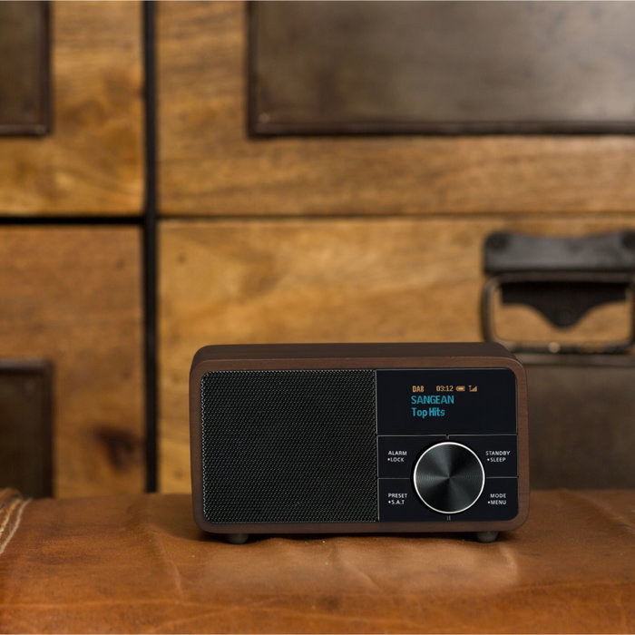 Sangean DDR-7 Dark Wood Sangean DDR-7 Dark Wood