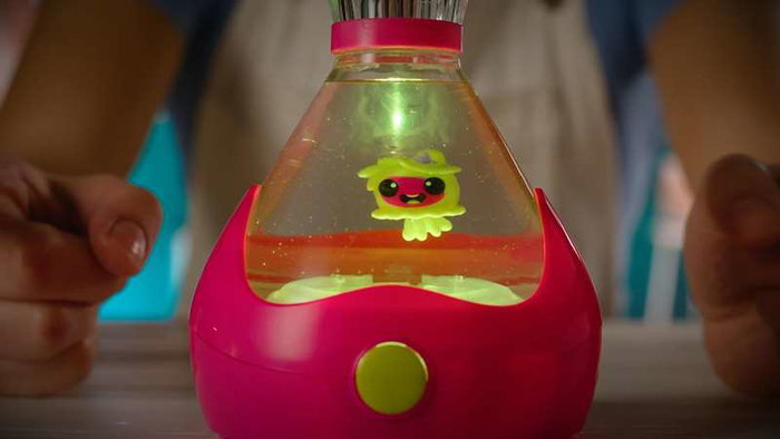 Bizak Fizzy Pets - Animal aquatique, bouteille magique qui révèle une adorable mascotte en ajoutant de l'eau, avec sons et lumières, pour enfants dès 5 ans