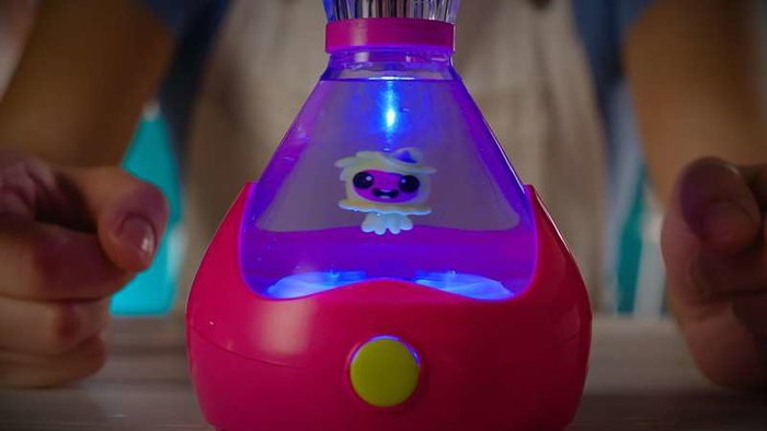 Bizak Fizzy Pets - Animal aquatique, bouteille magique qui révèle une adorable mascotte en ajoutant de l'eau, avec sons et lumières, pour enfants dès 5 ans
