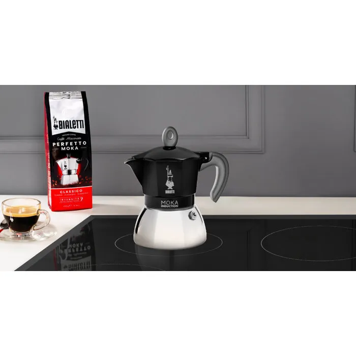 Bialetti Cafetière Italienne MOKA Induction 2 Tasses 100 ml Noir - Espresso Rapide et Savoureux - Compatible Plaques à Induction