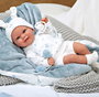 Muñecas Arias Muñeca Elegance - Poupée d'étreinte pondérée de 35 cm bleue avec couverture - Muñeco de Peso - 3 ans et plus