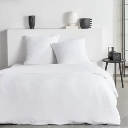 Today Essential Parure de lit 2 personnes 220x240 cm en polyester effet crépon blanc avec 2 taies d'oreiller 63x63 cm - Housse de couette facile d'entretien