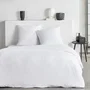 Today Essential Parure de lit 2 personnes 220x240 cm en polyester effet crépon blanc avec 2 taies d'oreiller 63x63 cm - Housse de couette facile d'entretien