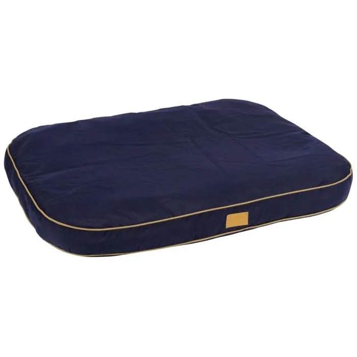 Kerbl Jerome - Coussin pour chien antidérapant 80 x 60 x 6 cm, housse amovible lavable - Bleu foncé et cognac Kerbl Jerome - Coussin pour chien antidérapant 80 x 60 x 6 cm, housse amovible lavable - Bleu foncé et cognac