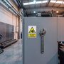 DUVER Signal de danger autocollante 105x74 mm