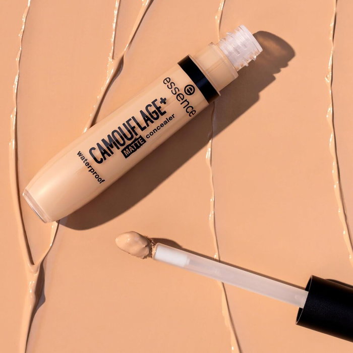 Essence Camouflage+Matt Mat Anti-cernes Liquide - Beige ensoleillé 160 Essence Camouflage+Matt Mat Anti-cernes Liquide - Beige ensoleillé 160
