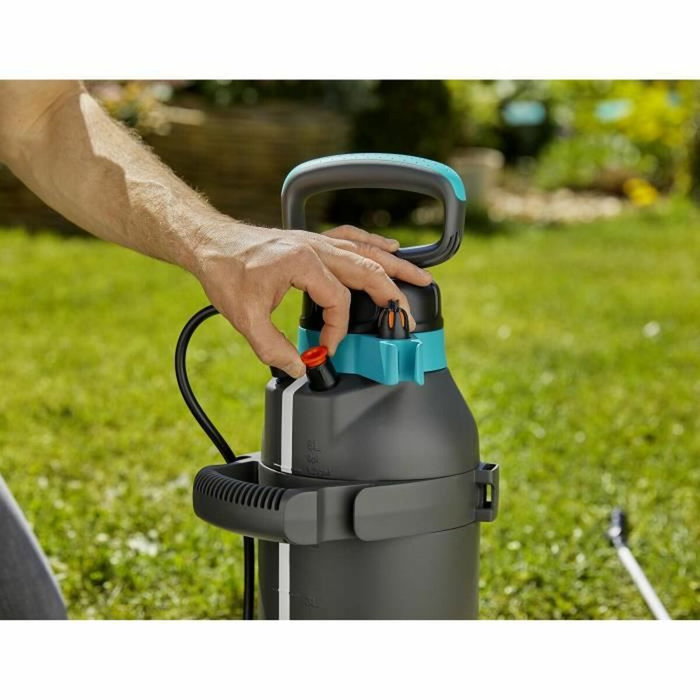 Gardena Pulvérisateur sac à dos Plus 5L 3 BAR Gardena Pulvérisateur sac à dos Plus 5L 3 BAR