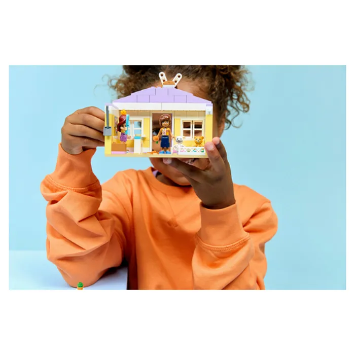 Lego Friends 42679 Hôtel des Lapins de Heartlake City, Jouet de Construction avec Mini-Poupées et Lapins, Jeu de Rôle 5 Ans et Plus Lego Friends 42679 Hôtel des Lapins de Heartlake City, Jouet de Construction avec Mini-Poupées et Lapins, Jeu de Rôle 5 Ans et Plus