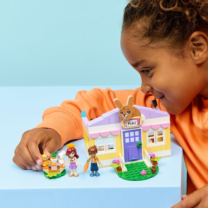 LEGO Friends Hôtel des Lapins de Heartlake City 42679
