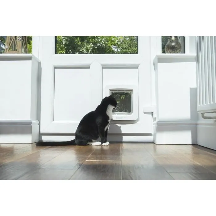 SureFlap Grande Chatière à Puce électronique Connect avec Hub SureFlap Grande Chatière à Puce électronique Connect avec Hub