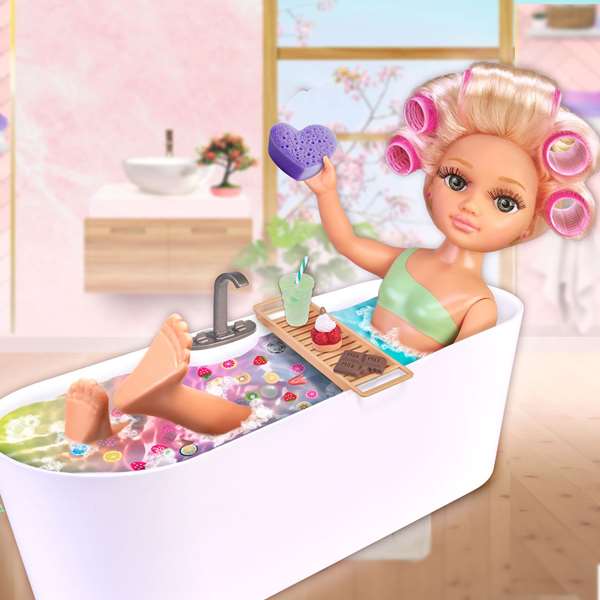 Famosa Poupée Nancy Un Día de Jacuzzi - 42 cm