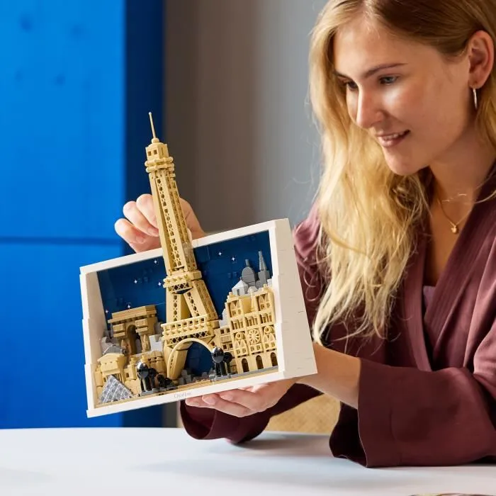 LEGO Architecture 21064 Paris - Set de Construction pour Adultes Monuments Emblématiques Ville de l'Amour - Cadeau Cité Modèle