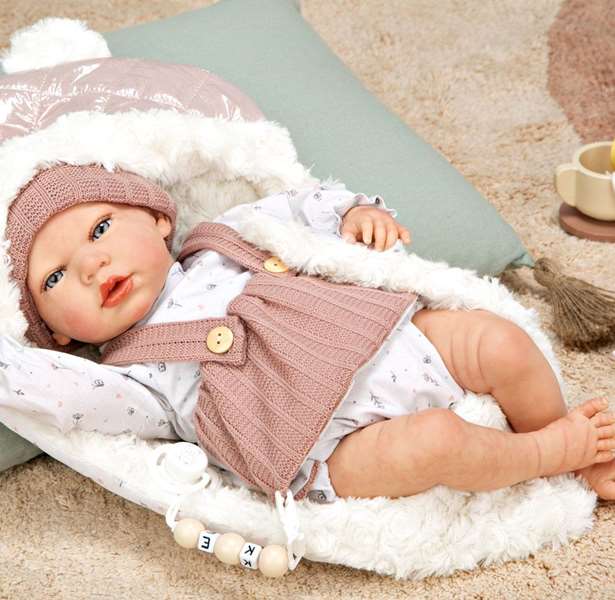 Muñecas Arias - Poupée reborn Sandra avec couverture de 40 cm, corps souple - Jeu en espagnol