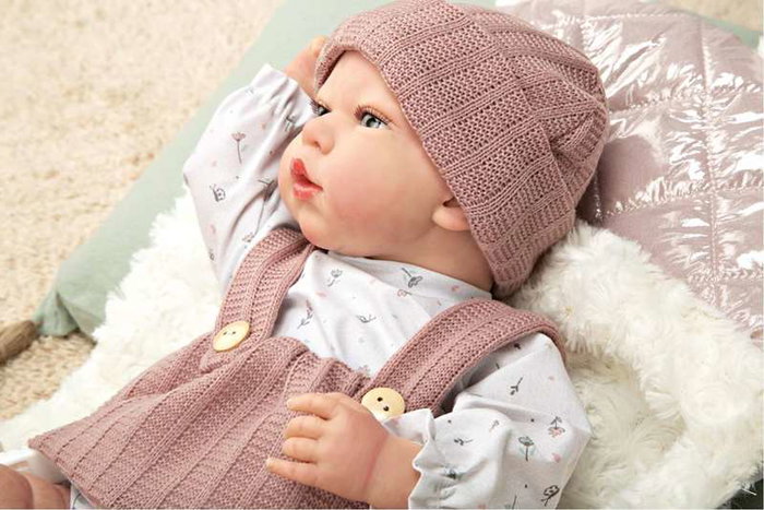 Muñecas Arias - Poupée reborn Sandra avec couverture de 40 cm, corps souple - Jeu en espagnol