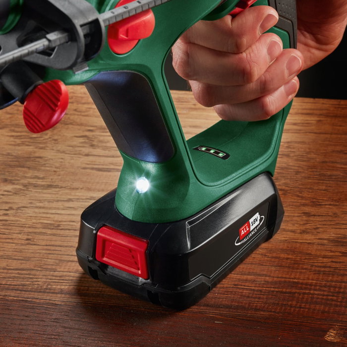 Bosch UniversalHammer 18V (seul)