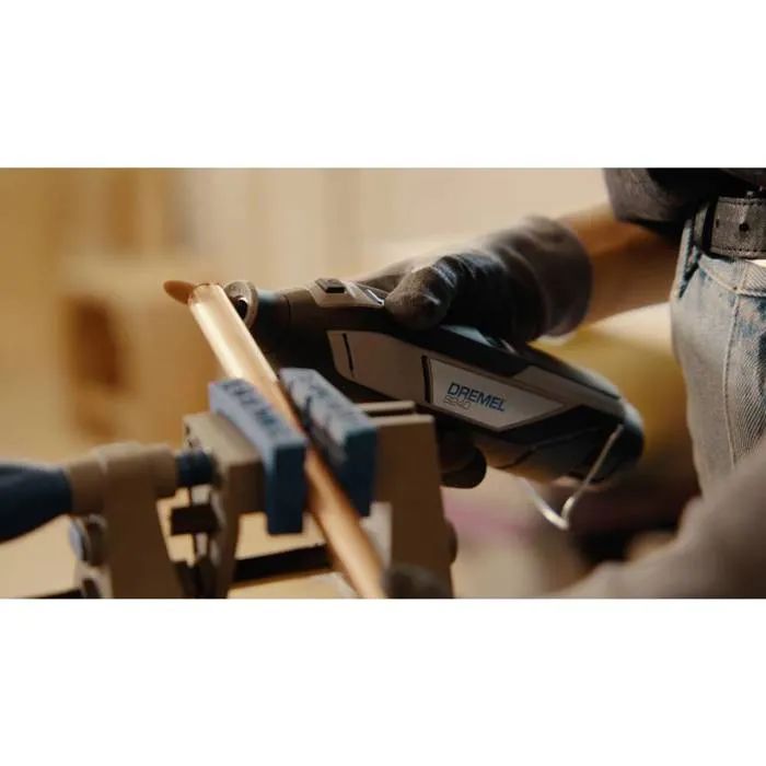 Dremel F0138240JA Outil multifonction sans fil 12V 2.0Ah avec batterie, chargeur et accessoires - 8240-5