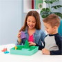 Spin Master Kit Sable Kinetic Sandbox Set 6067800, 450g avec 4 Moules et Outils, 1 Bac, Design Aléatoire, 3 Ans et Plus