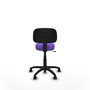 Chaise de bureau Llanos avec mécanisme Contacto Lama, recouverte de tissu couleur lilas. Équipée d'une base en polyamide noir, sans accoudoirs et de roulettes en nylon de 50 mm.