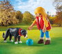 Playmobil My Life - Figurine Femme avec chien de montagne - Jouet pour enfant à partir de 4 ans - Version multilingue (ES, PT, EN, FR)
