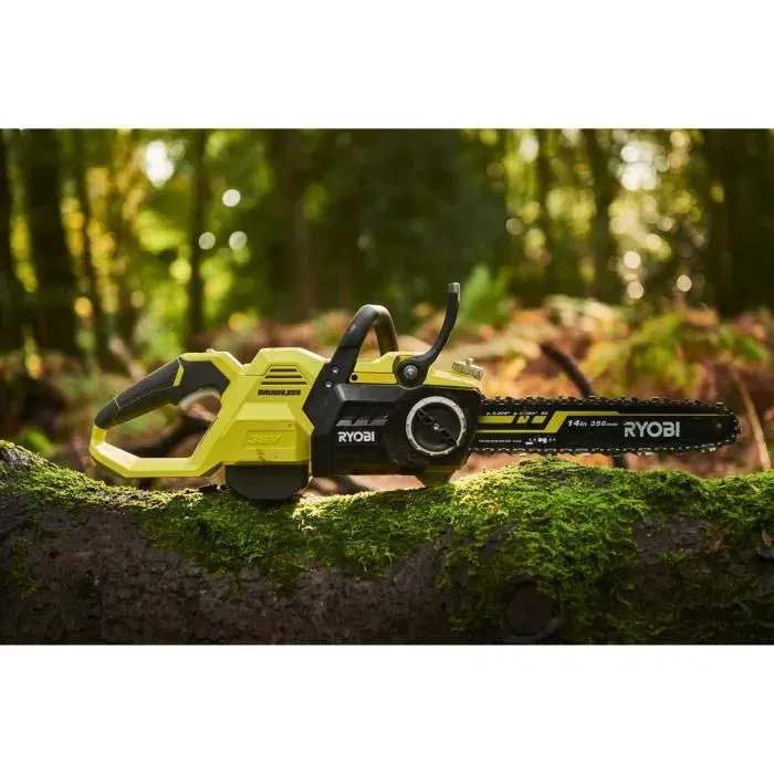 RYOBI Tronçonneuse sans Fil 36V Brushless RY36CSX35A-0 - Guide de 35 cm, Vitesse de Chaîne 21 m/s, Tendeur Sans Outil, Pompe Automatique - Sans Batterie RYOBI Tronçonneuse sans Fil 36V Brushless RY36CSX35A-0 - Guide de 35 cm, Vitesse de Chaîne 21 m/s, Tendeur Sans Outil, Pompe Automatique - Sans Batterie