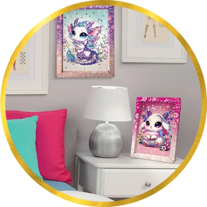 Lansay - Kit Loisir Créatif Collection Sequins Féerique Dragon - Cadre à Décorer avec Sequins et Épingles - À Partir de 6 Ans