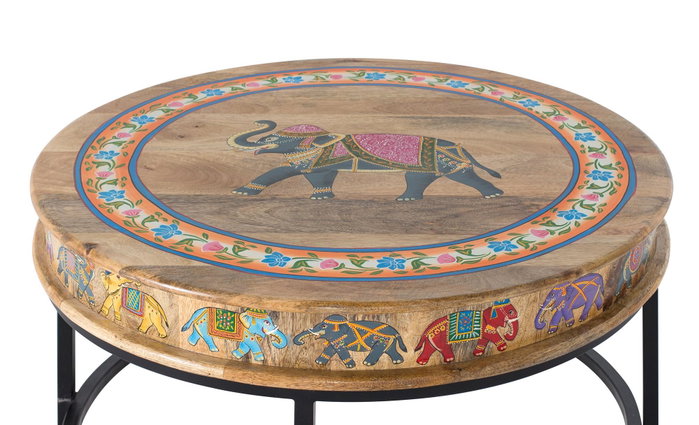 GINER Y COLOMER Table basse en bois de manguier et métal multicolore peinte à la main - 80x80x47 cm - Décorations artisanales - Design naturel et coloré GINER Y COLOMER Table basse en bois de manguier et métal multicolore peinte à la main - 80x80x47 cm - Décorations artisanales - Design naturel et coloré
