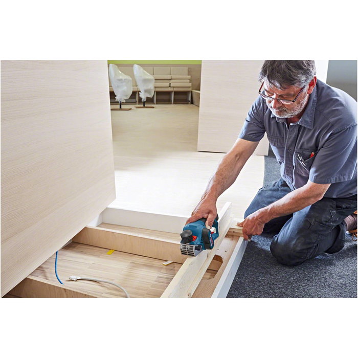 Bosch Professional GHO 12V-20 - Rabot sans fil avec coffret L-BOXX