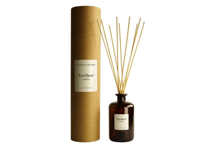 The Olphactory Further Verbena Diffuseur de parfum à roseaux 500 ml The Olphactory Further Verbena Diffuseur de parfum à roseaux 500 ml