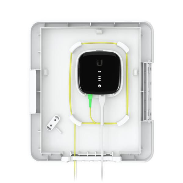 Ubiquiti UFiber Outdoor Terminal Box - Boîtier de Protection Étanche Extérieur IPX5 pour Équipements Fibre, avec Kit de Fixation sur Poteau