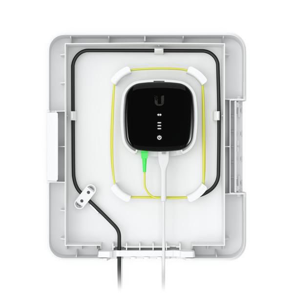 Ubiquiti UFiber Outdoor Terminal Box - Boîtier de Protection Étanche Extérieur IPX5 pour Équipements Fibre, avec Kit de Fixation sur Poteau