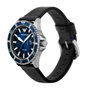 Armani AR11516 avec cadran bleu et bracelet en cuir noir