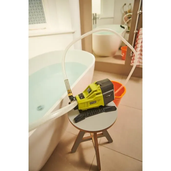 Ryobi Pompe de transfert 18V ONE+ R18TP-0 - Débit 1500 L/h, aspiration 2,5 m avec tuyau