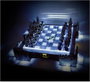 The Noble Collection Jeu d'Échecs Batman Édition Collector - Plateau Lumineux LED, 32 Figurines Métalliques