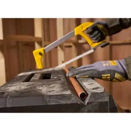 Stanley 1-95-618 Boîte à outils bimatière galvanisée 51 cm avec plateau intérieur, poignée confort et fermeture métallique