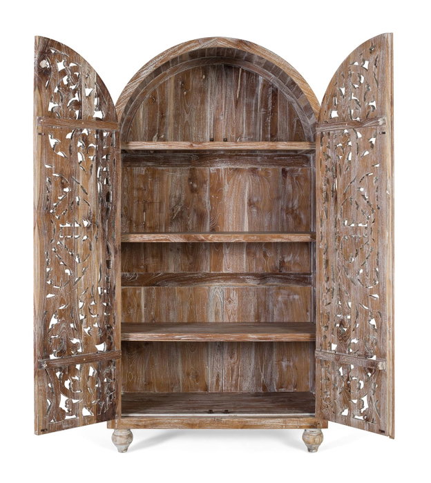 GINER Y COLOMER Armoire en teck sculptée blanc lavé GINER Y COLOMER Armoire en teck sculptée blanc lavé