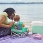Disney Baby Rehausseur de chaise pliable et nomade Pop 'N Sit avec tablette amovible - Ariel La Petite Sirène - Pour enfant de 3 mois à 3 ans