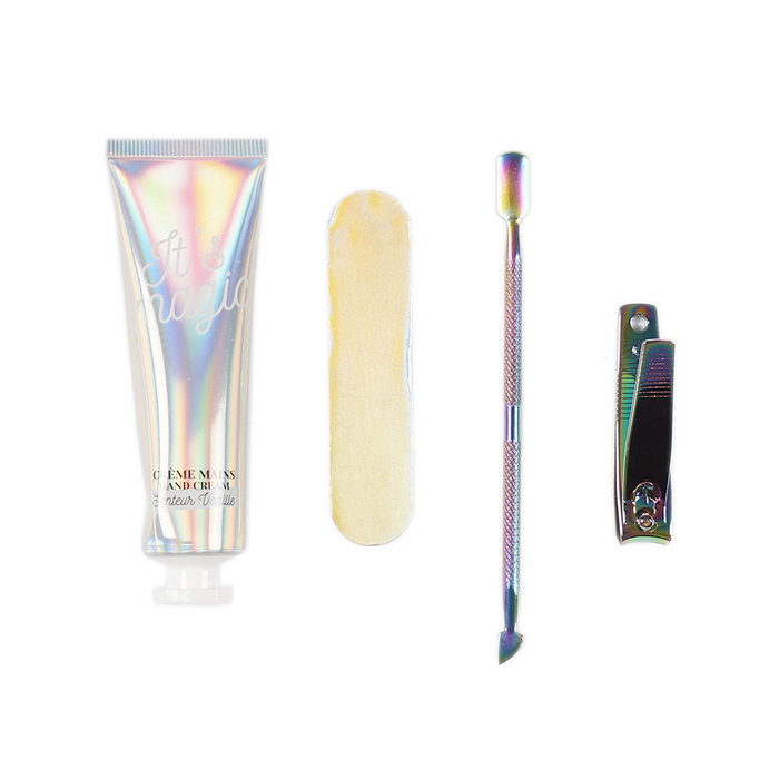 Cosmetic Club Kit de Manucure avec 4 Accessoires et Nécessaire Iridescent Cosmetic Club Kit de Manucure avec 4 Accessoires et Nécessaire Iridescent