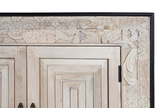 GINER Y COLOMER Aparador en Mango 195 cm, 4 Portes Sculptées à la Main, Buffet en Bois Massif, Finition Naturelle et Noir avec Poignées Bronze