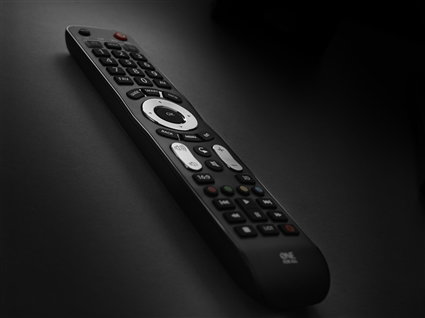 One For All URC7145 - Télécommande universale pour 4 appareils compatible Smart TV avec fonctions Smart et angle ultra large