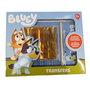 MOOSE - Maletin Transfers Bluey - Trousse de transferts Bluey avec 16 pages, 10 autocollants métallisés et grattoir - 19x23x2,5 cm