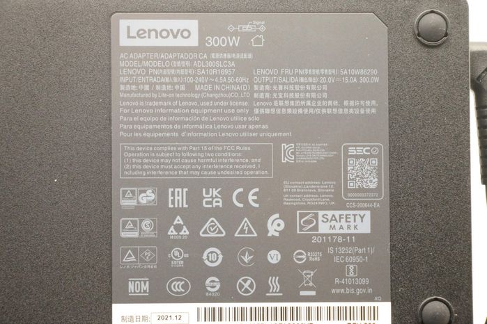Lenovo Slim 300W Adaptateur Secteur 20V 15A Noir