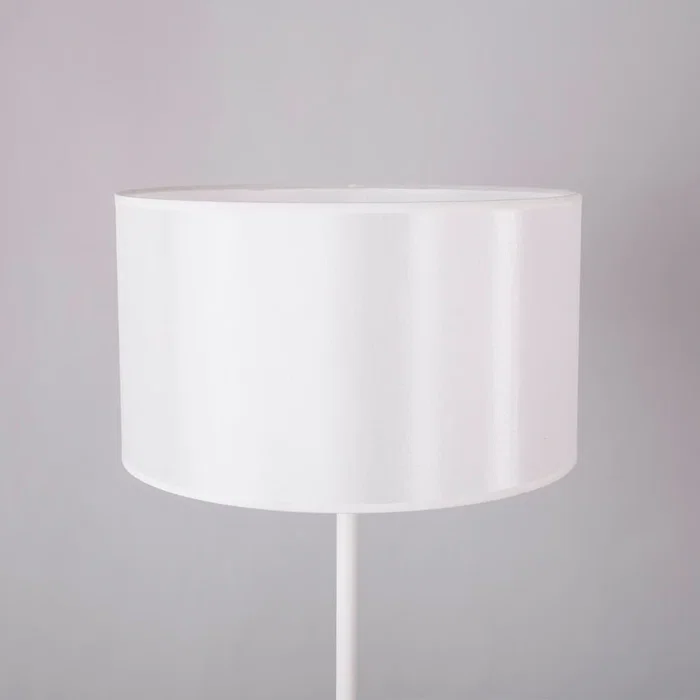 Lampe de Sol Puducherry SKD-F1006 - Lampe sur Pied Design avec Douille LED E27 - Compatible Ampoules RGB, CCT, Blanc Chaud ou Froid pour Salon, Chambre Lampe de Sol Puducherry SKD-F1006 - Lampe sur Pied Design avec Douille LED E27 - Compatible Ampoules RGB, CCT, Blanc Chaud ou Froid pour Salon, Chambre
