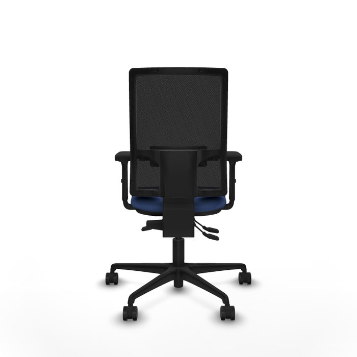 PIQUERAS Y CRESPO Chaise Bormate Asynchrone, tissu bleu foncé et maille noire, accoudoirs 2D PIQUERAS Y CRESPO Chaise Bormate Asynchrone, tissu bleu foncé et maille noire, accoudoirs 2D