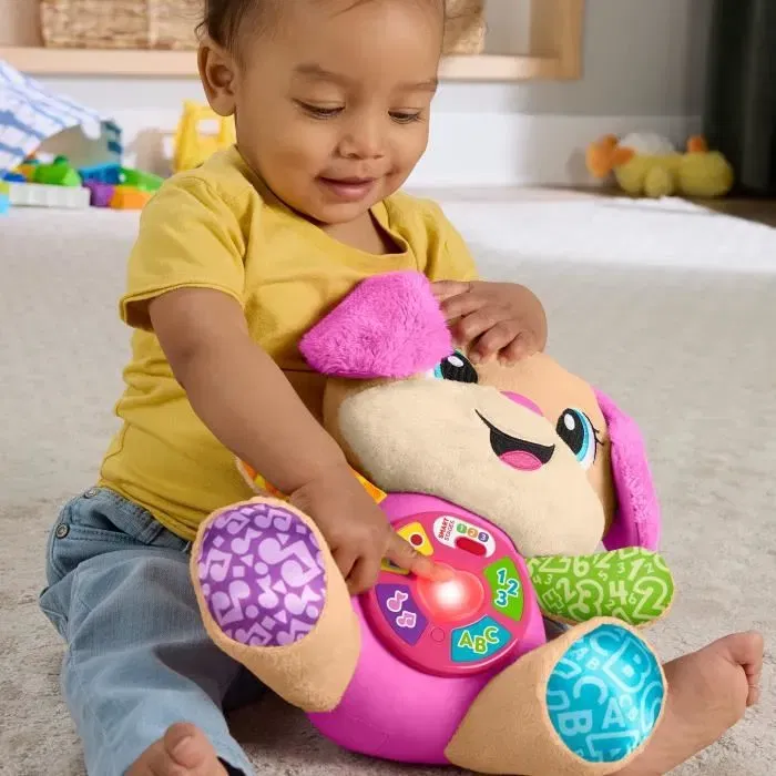 Fisher-Price Peluche musicale interactive d'éveil pour bébé Sis JFD31 - 50 chansons et 6 points interactifs - Pour la naissance Fisher-Price Peluche musicale interactive d'éveil pour bébé Sis JFD31 - 50 chansons et 6 points interactifs - Pour la naissance