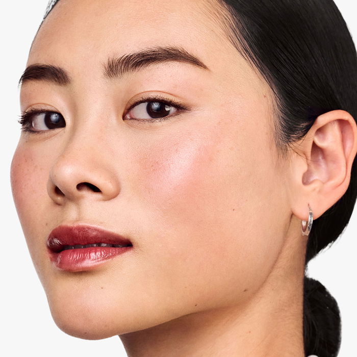 Clinique Huile Pop Lèvres + Joues Couleur Miel Noir 7 ml Clinique Huile Pop Lèvres + Joues Couleur Miel Noir 7 ml